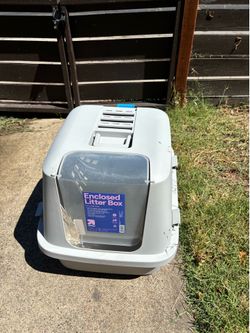 litter box with lid