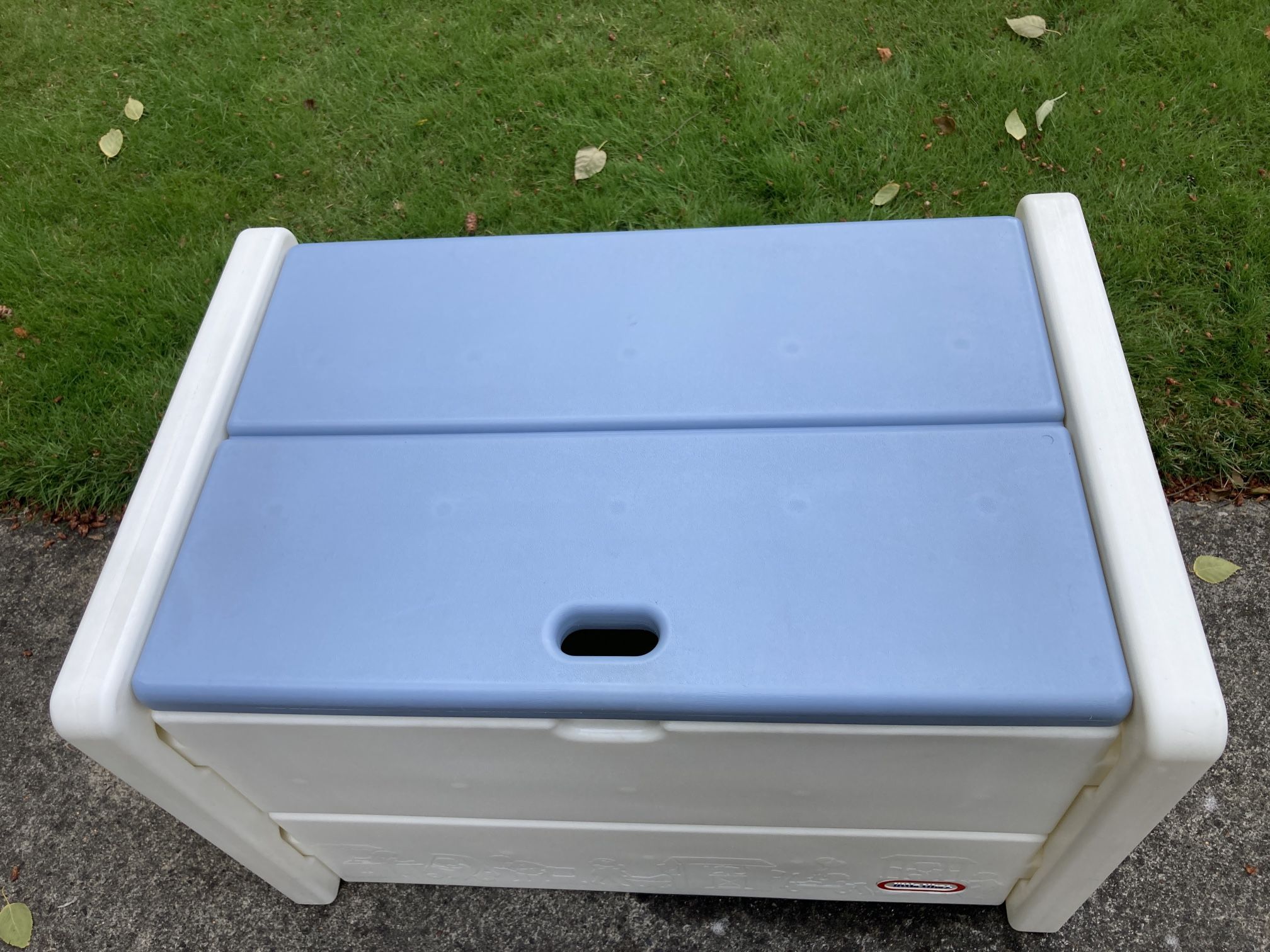 Vintage Little Tikes Tykes Child Size Large Toy box Toy Chest