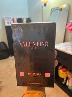Valentino UMO Born In Roma