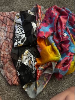 Scarfs