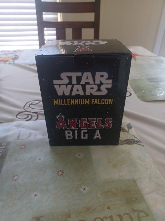 Millenmium Falcon big A