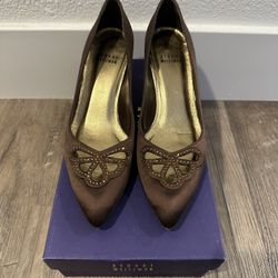 Stuart Weitzman Satin Kitten Heels Size 6