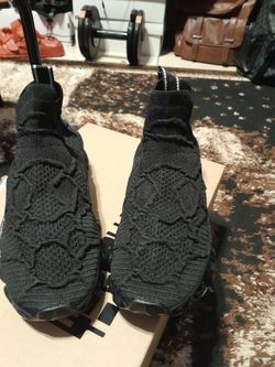 Black High Top Slip On Air Max Style Shoe
