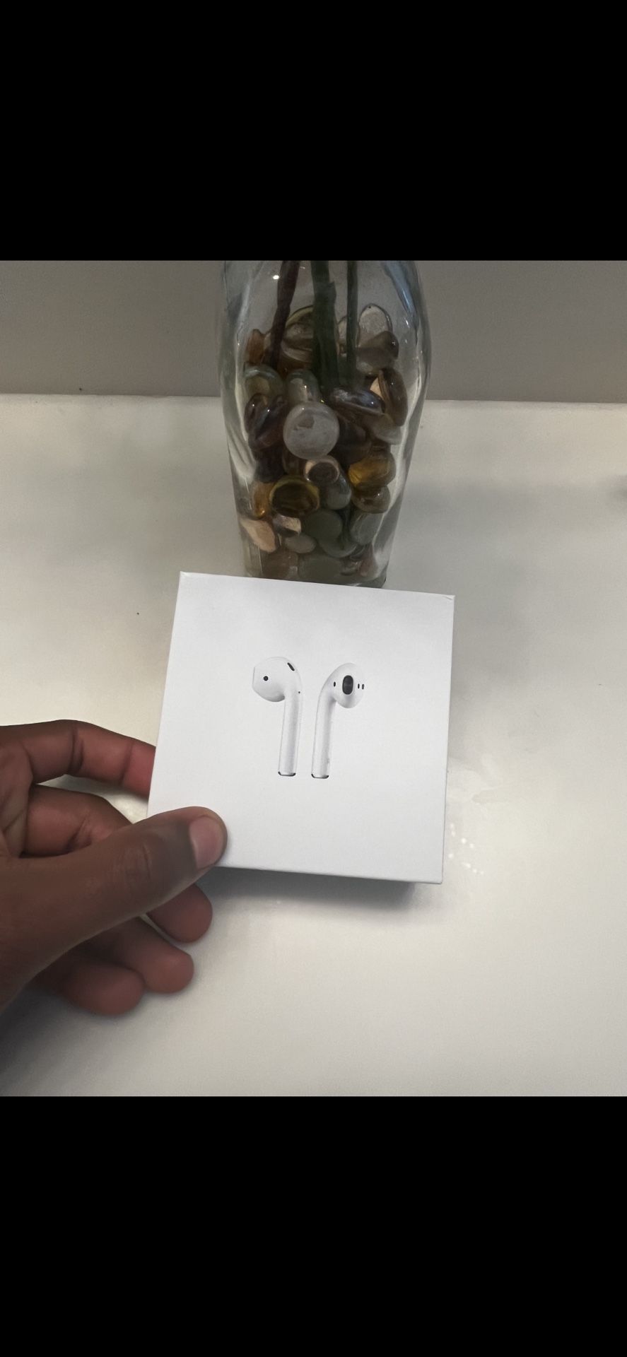 AirPod 2 Generation READ DESCRIPTION
