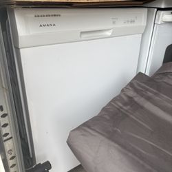 Amana Dishwasher 