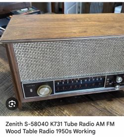 Zenith s-58040 K731 Tube Radio AM FM 1950s