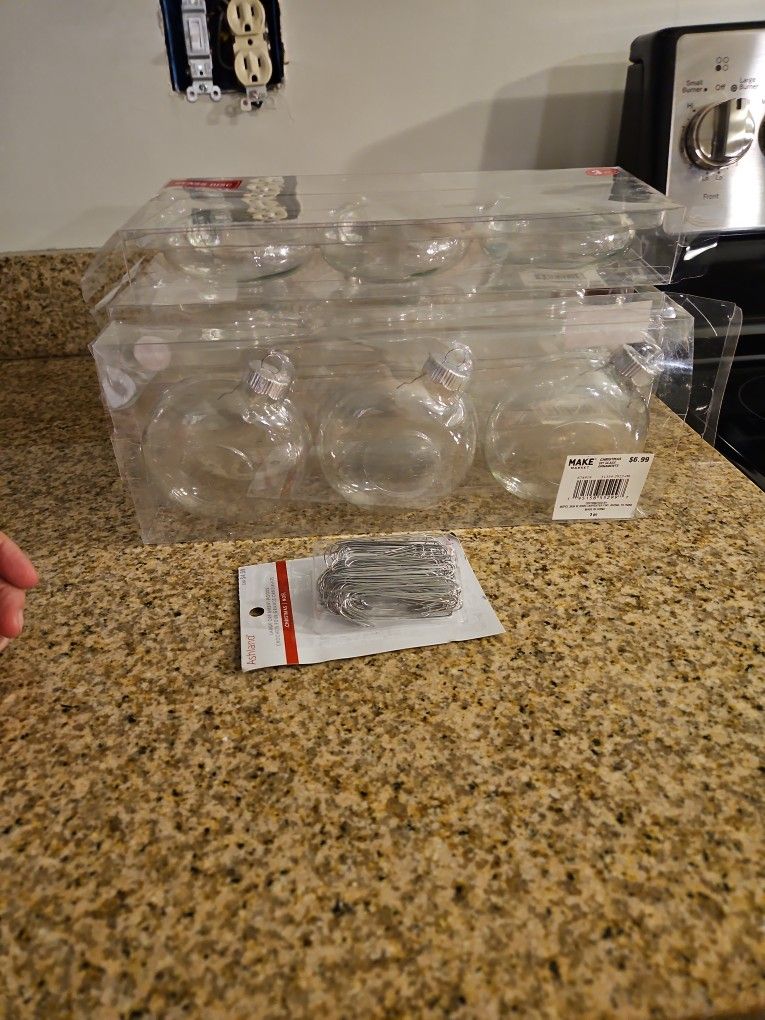 Christmas Dry Glass Ornaments
