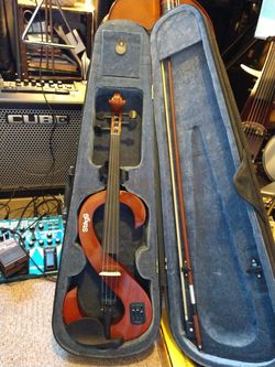 Stagg full-size electric violin