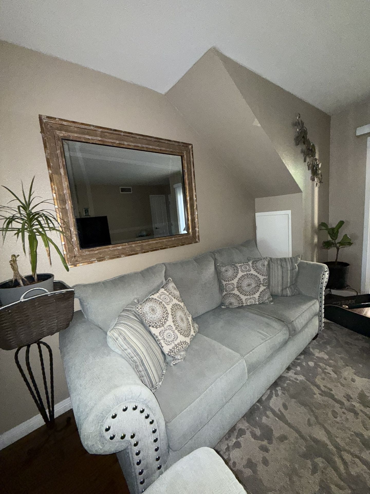 Sofa/Loveseat - Bob’s Furniture