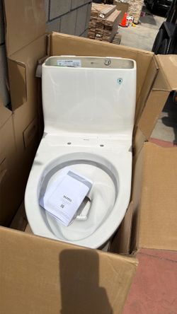 NEW Toto UltraMax One-Piece Elongated Toilet 12” Rough-In