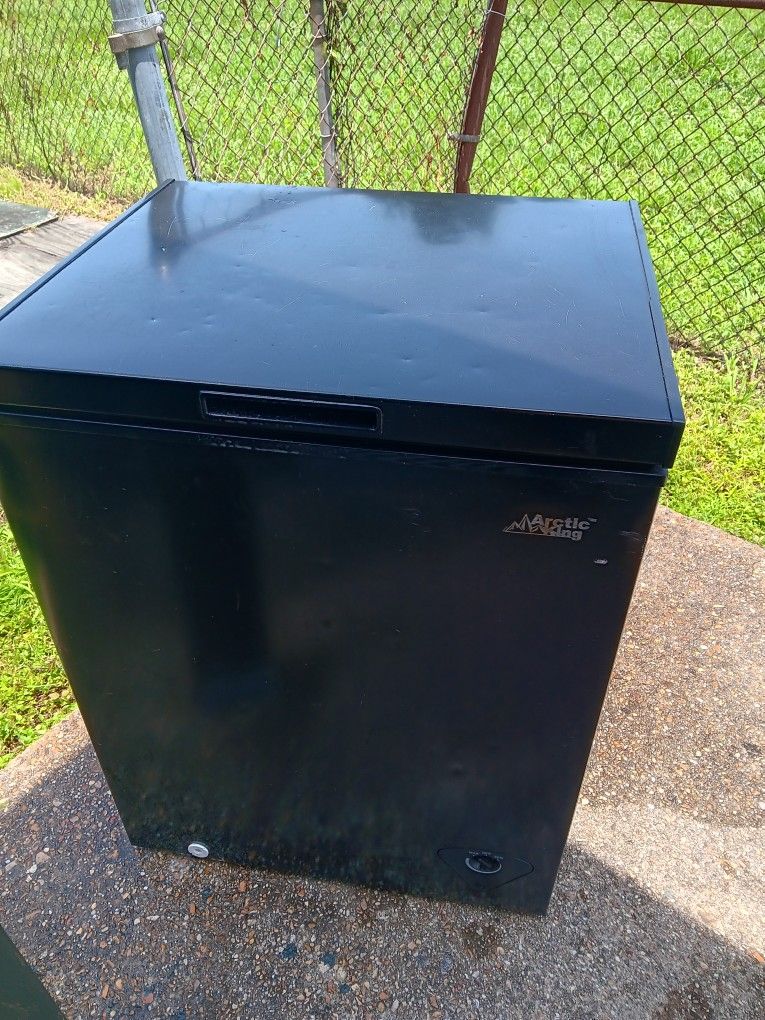 Little Mini Freezer