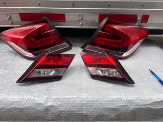 2014 Honda civic tail lights