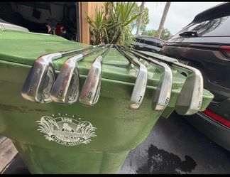 SRIXON ZX5 5-PW