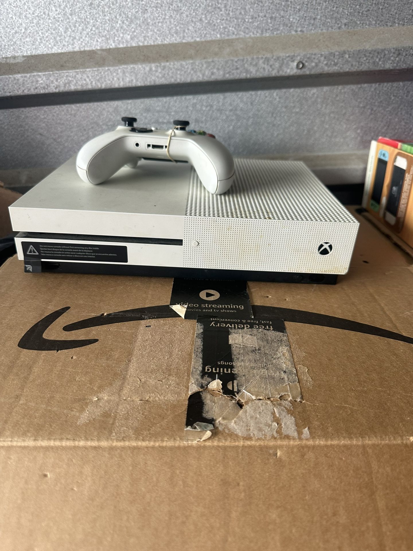 Xbox One S