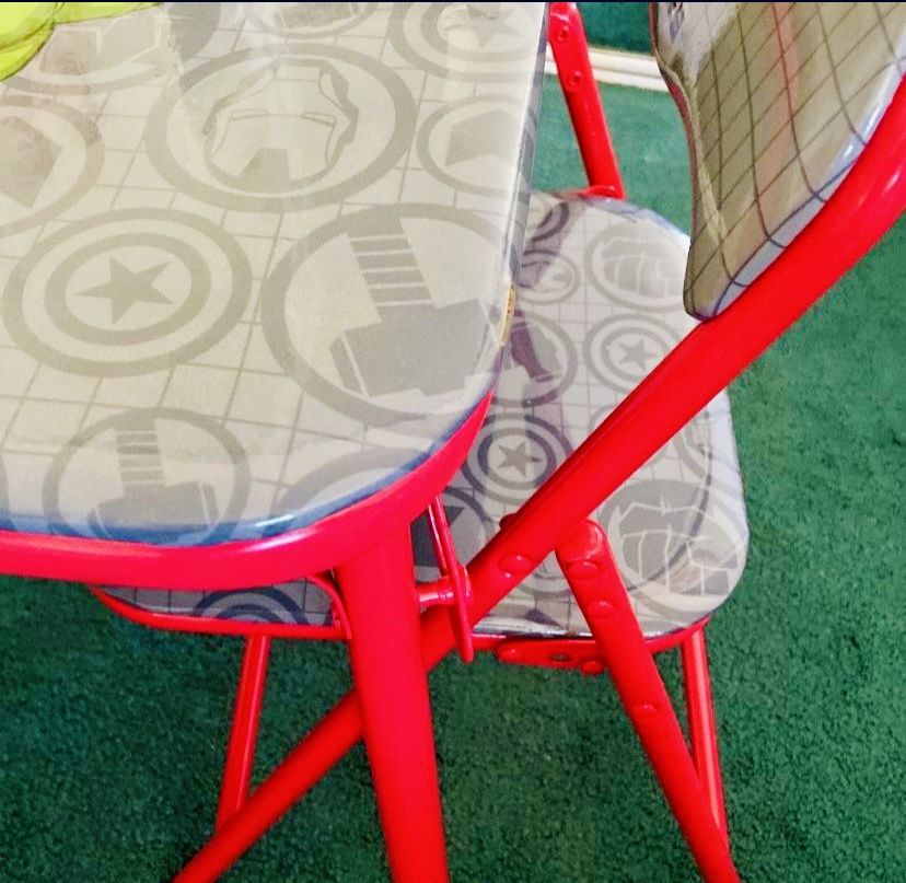 Kids Table And Chairs