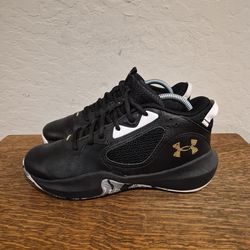 Under Armour Lockdown 6 Athletic Basketball Shoes Boy's Size 7Y