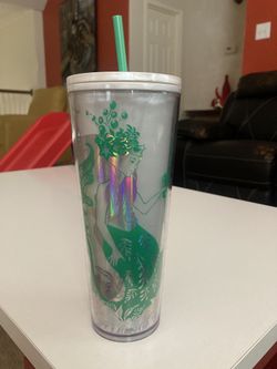 Color changing Starbucks Cup