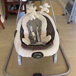 Graco Baby Swing