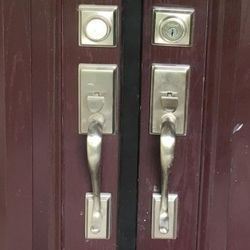 Kwikset Double Door Lock Set