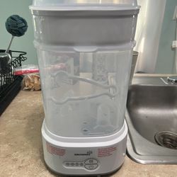 Grownsey Bottle Sanitizer & Dryer