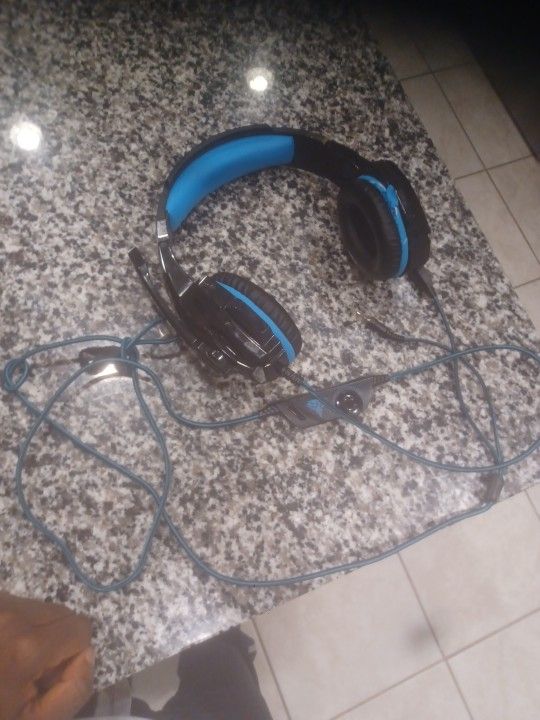 Headset