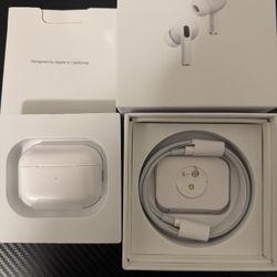 Apple AirPods Pro 2nd Gen with MagSafe Wireless Charging Case (Lightning)