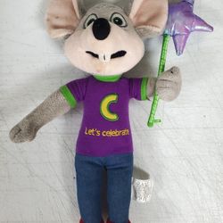 Chuck e Cheese Plush