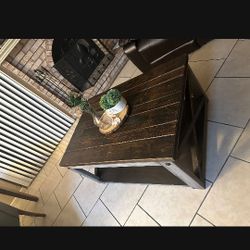 Coffee Table Set Must Pick Up 