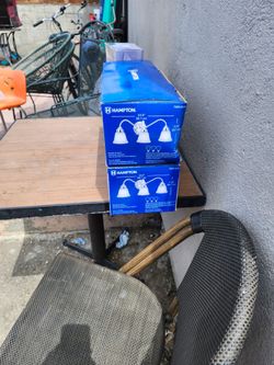 Vendo 2 lámparas de  vaño y  una de  techo