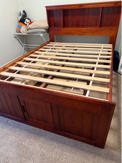 Full size bed w storage and single bed