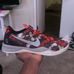 Kobe 8 Milk Snake