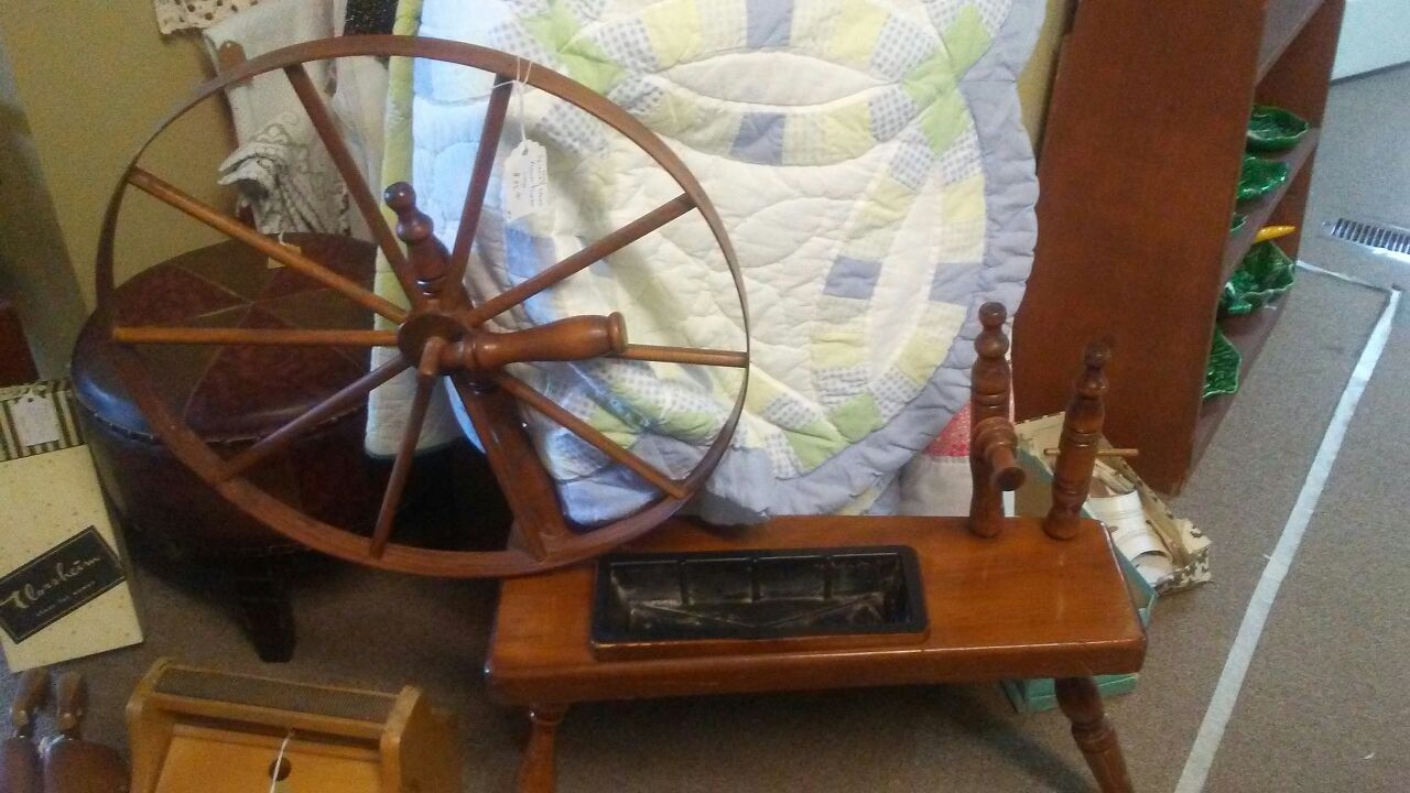 Spinning Wheel Planter