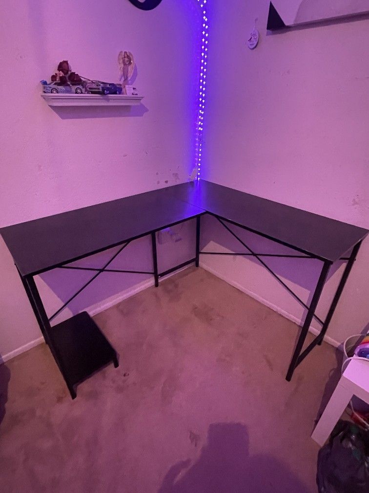Black L Shaped Desk