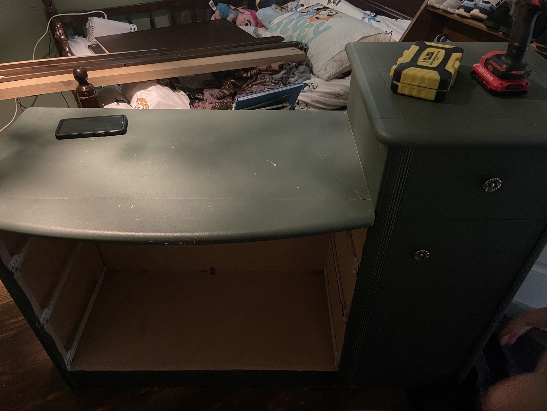 Free Changing Table/ Dresser