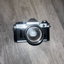 CANON AE - 1