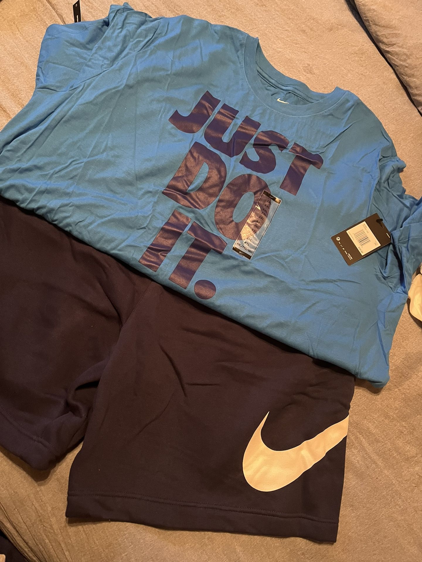 Nike Men’s Short Set