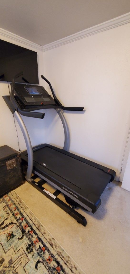 NordicTrack Commercial Treadmill X11i With iFit