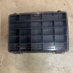 Plano Model 1257 Over and Under Fishing Tackle Box for Sale in Des Plaines,  IL - OfferUp