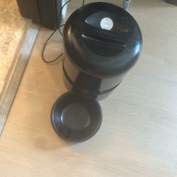 Automatic Cat Feeder