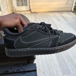 Size 10 Jordan 1 Retro Low OG SP Travis Scott