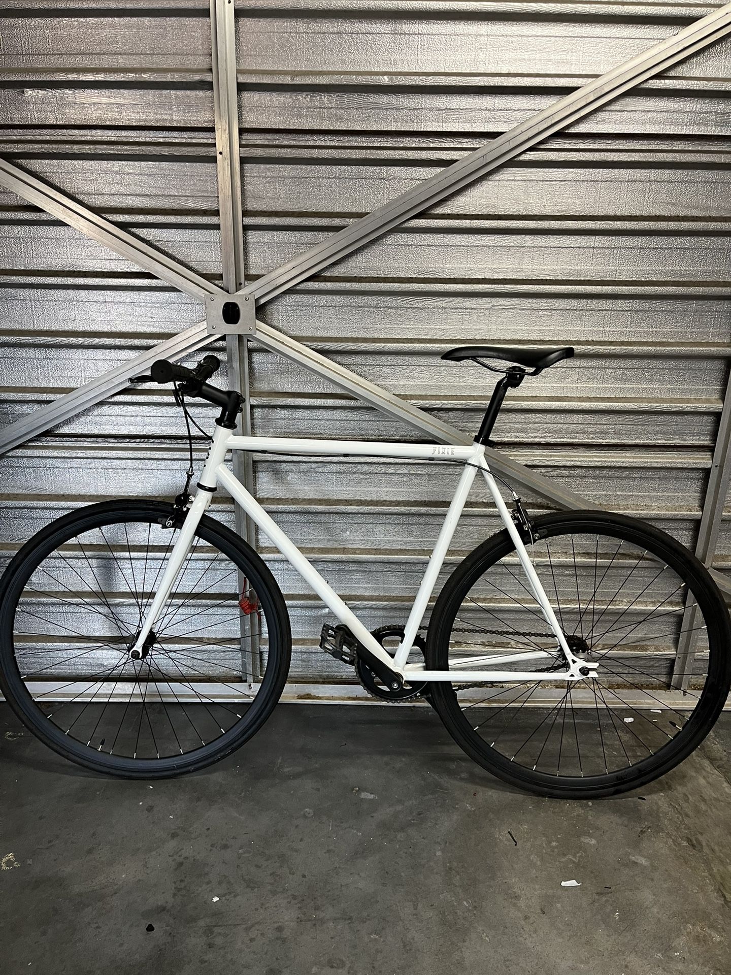 Fixie 6ku Bike