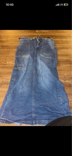 Long Denim Maxi Skirt with Cargo Pockets