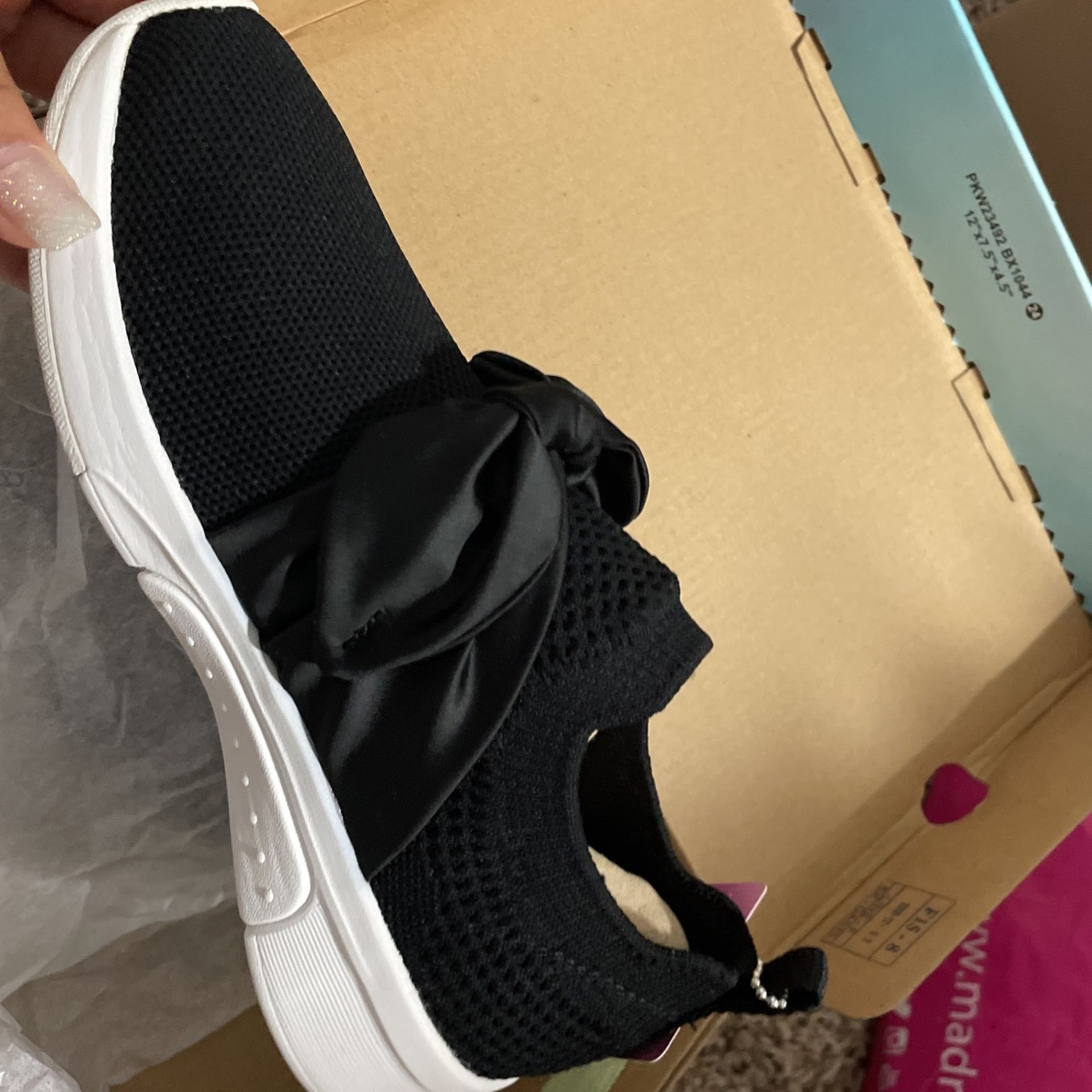 Girls Sketchers