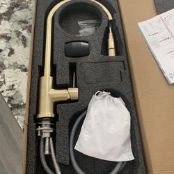 Kitchen Faucets....Brand New... Best Prices..!!!