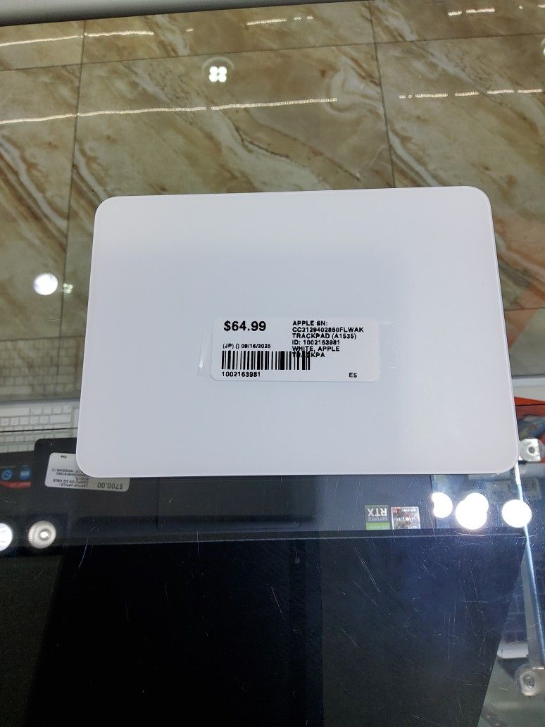 Apple Trackpad White