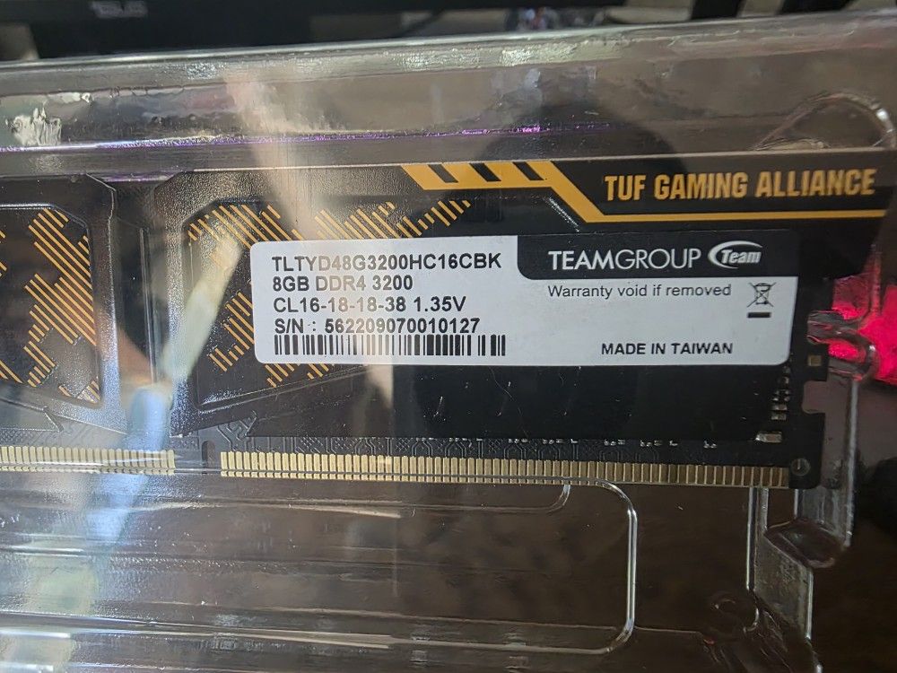 4, 8gb Team Group DDR4