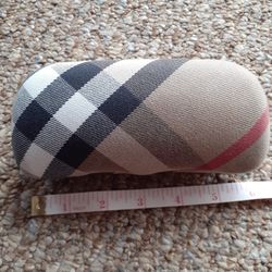 Burberry Sunglasses Case