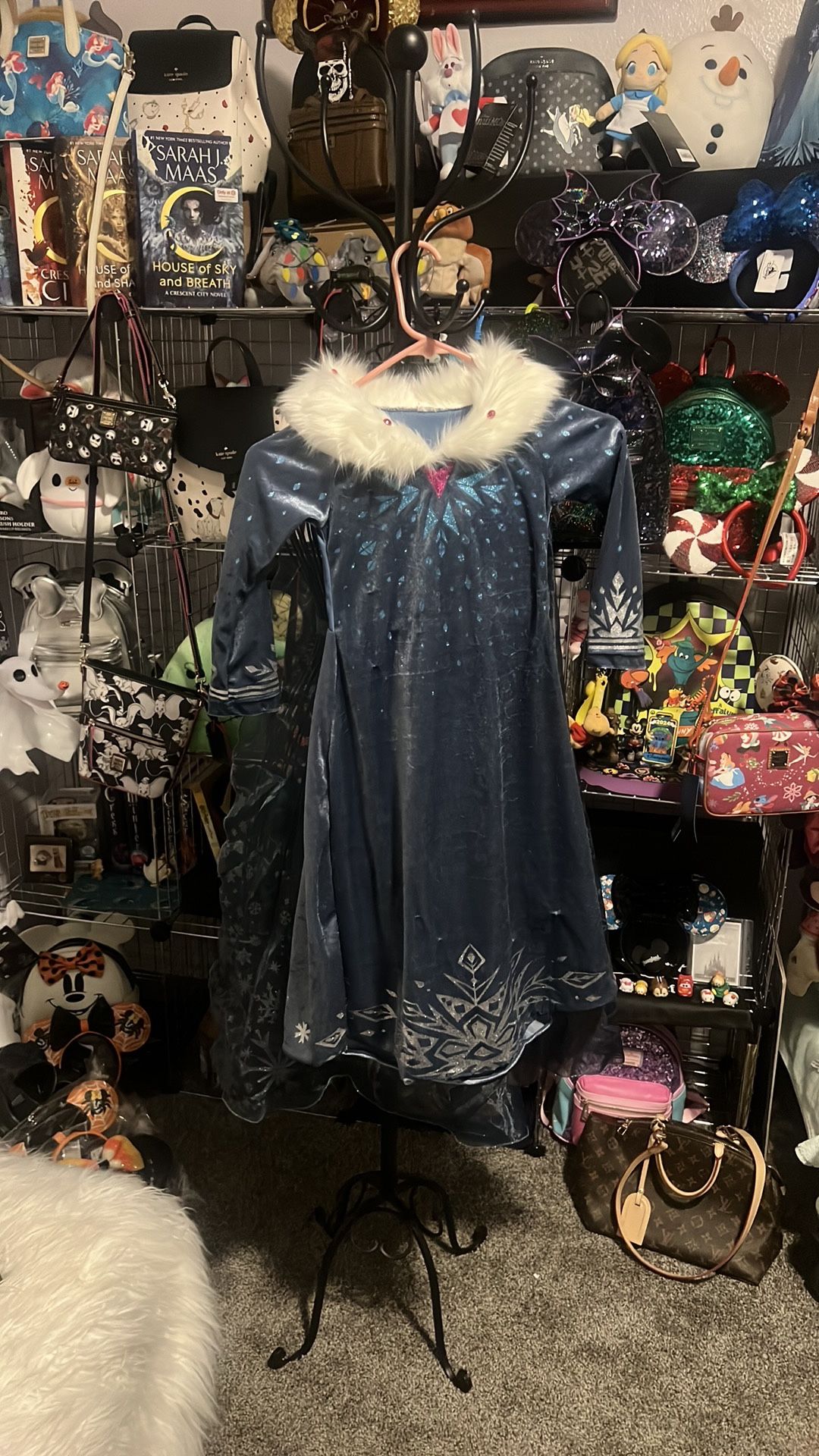 Like New Disney Frozen Elsa Cosplay Dress Size 5-6
