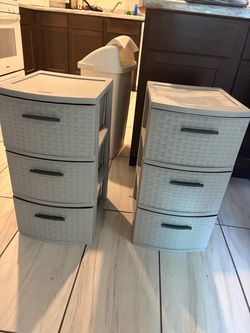 Small Plastic Drawers