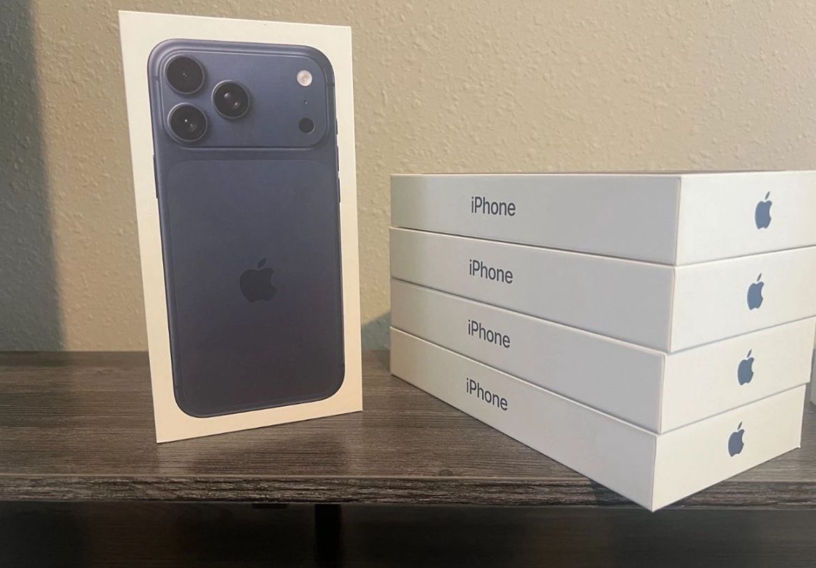 Apple iPhone 17 pro max 256gb unlocked for any carrier (other colors available)